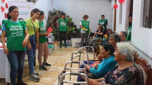 Idealistas en acción